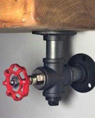 Valve bracket